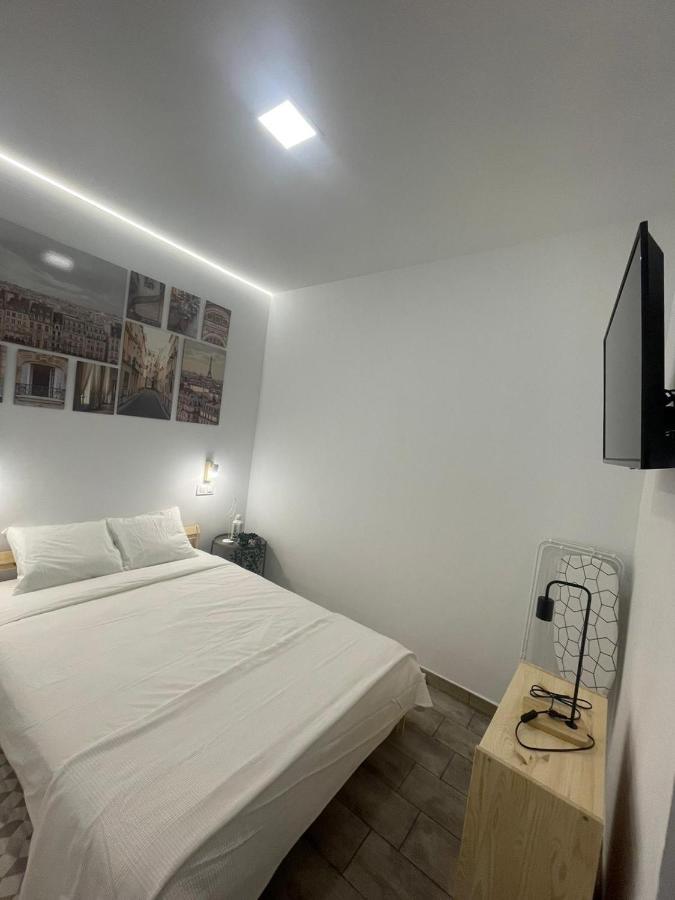Apartamentos Jap Villaamil Мадрид Екстер'єр фото