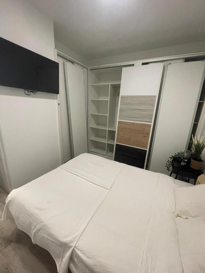 Apartamentos Jap Villaamil Мадрид Екстер'єр фото